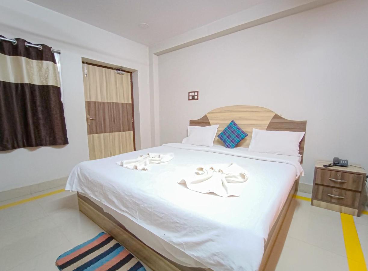 Mayaban Village Hotel & Resort Bānkura Екстериор снимка